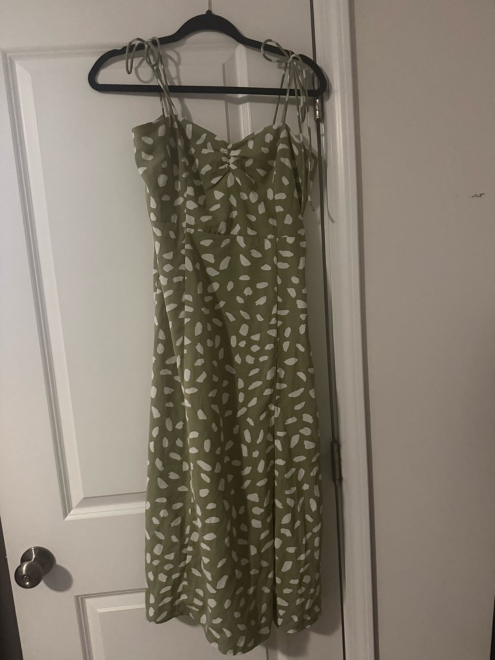 Women’s Lulus Light Olive Green Tie-Strap Midi Dress with White Print